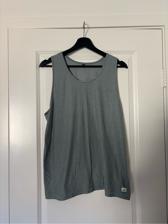 Vuori Other - Vuori Muscle Tank